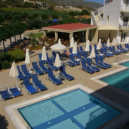 Chrissy's Paradise Hotel Agia Pelagia
