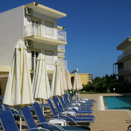 Hotel Chrissy's Paradise 3*